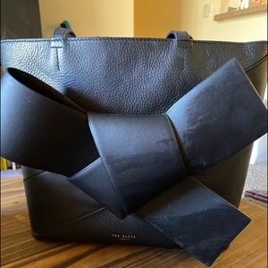 Ted Baker bag with bow- large bag